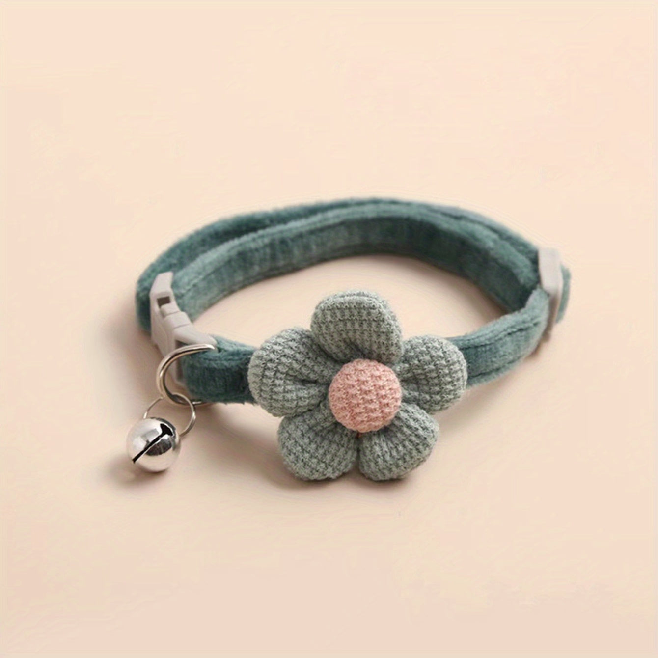1pc Cute Dog Necklace with Flower Decor and Bell Strap - Pet Collars and Leads for Stylish Pups