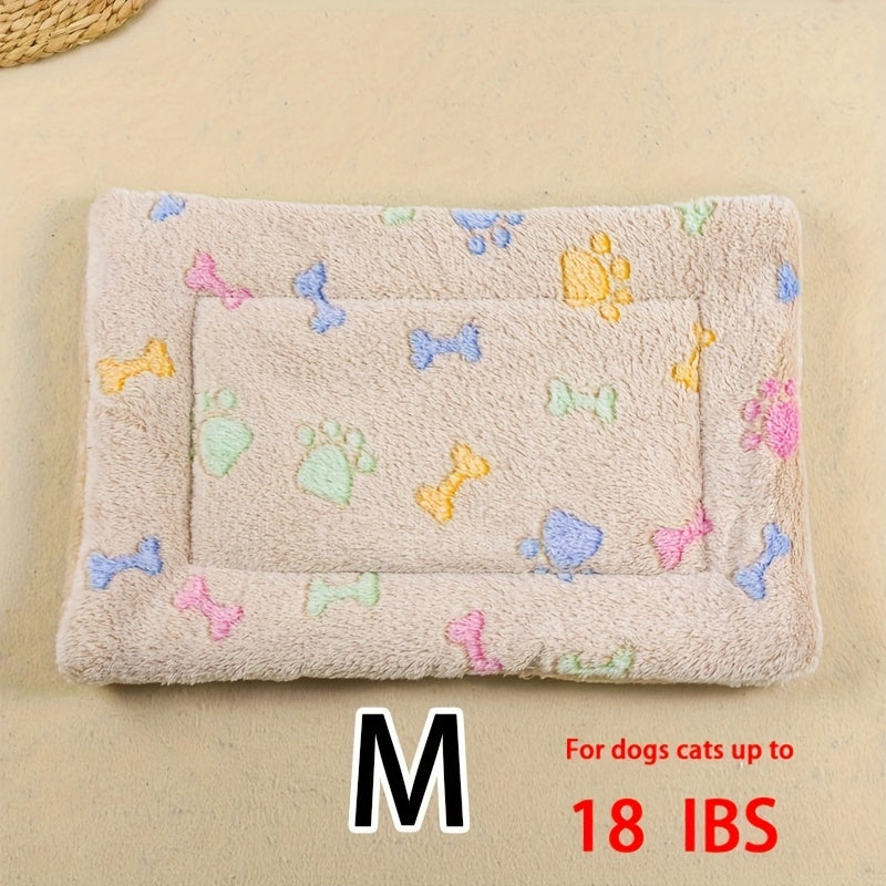 All-Season Dirt-Resistant Rectangular Pet Blanket - Comfortable Dog Paw Heart Print Pet Bed, 1pc