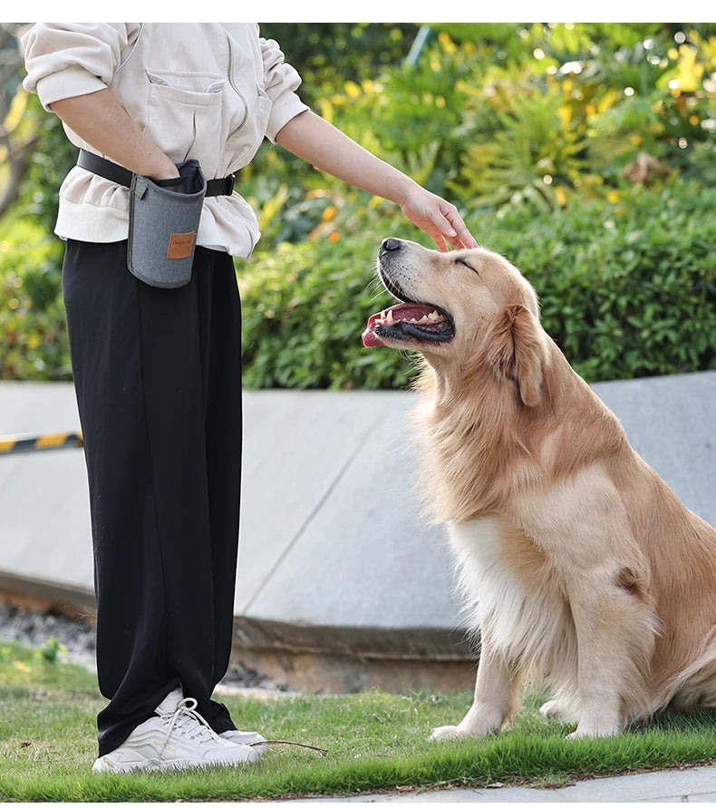 Portable Dog Snack Pocket Outdoor Walking Dog Snack Bag Pet Waist Pack Storage Pouch Puppy Training Bag Food Reward Pet Supplies