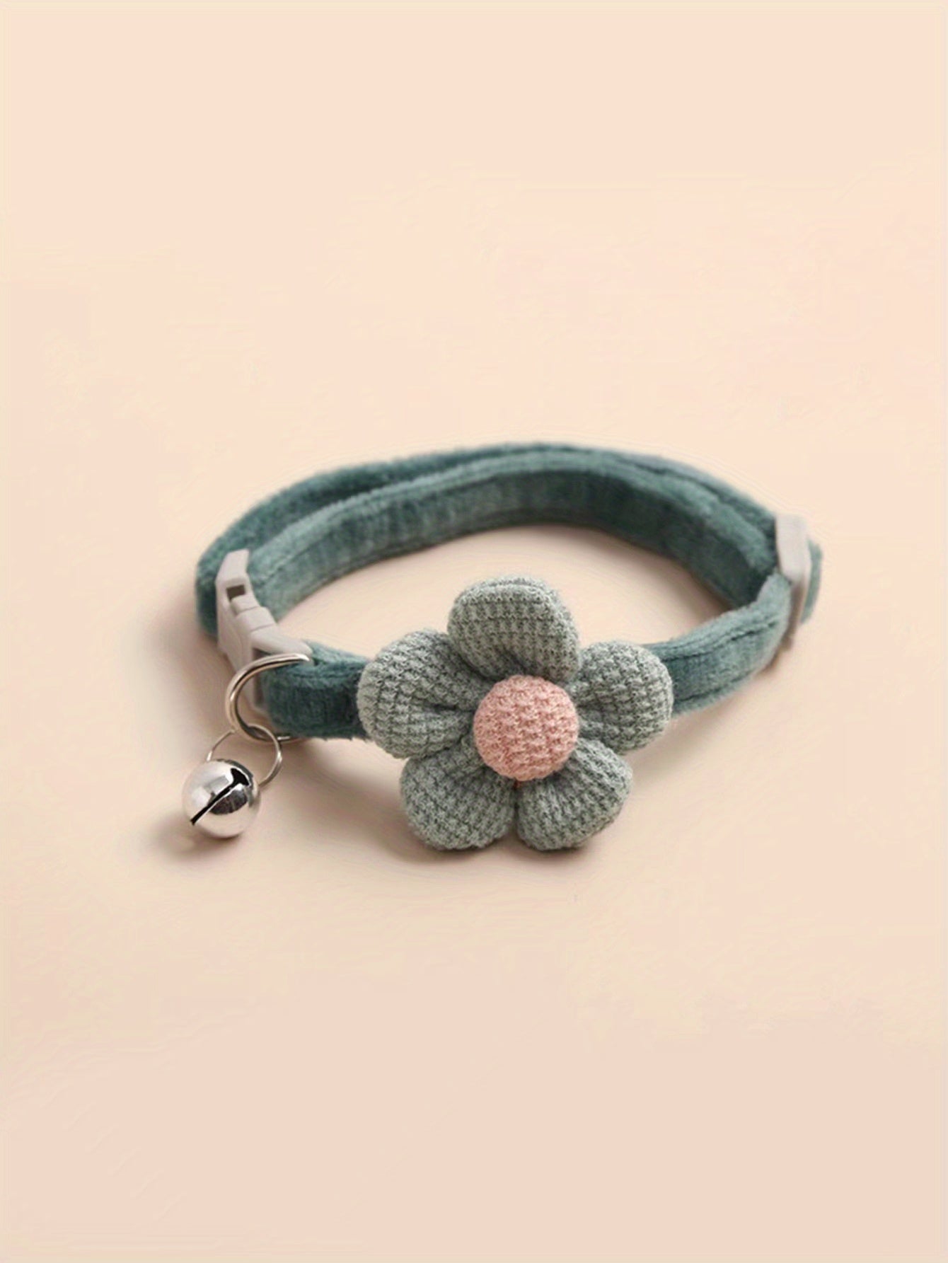 1pc Cute Dog Necklace with Flower Decor and Bell Strap - Pet Collars and Leads for Stylish Pups
