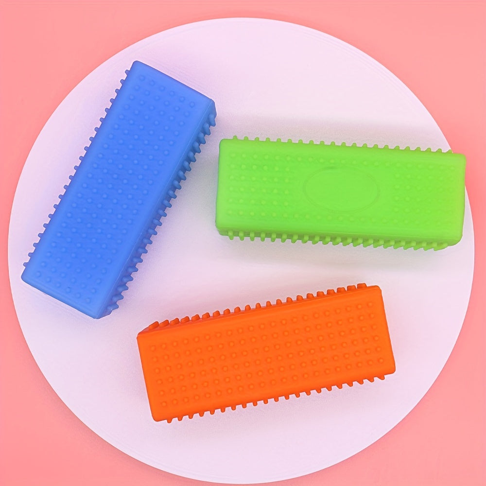 Rubber Pet Hair Remover Brush - Instantly Eliminates Pet Hair From Cars, Furniture & Carpets - For Pet Owners - Effective & Easy to Use - Great Gift for Pet Lovers