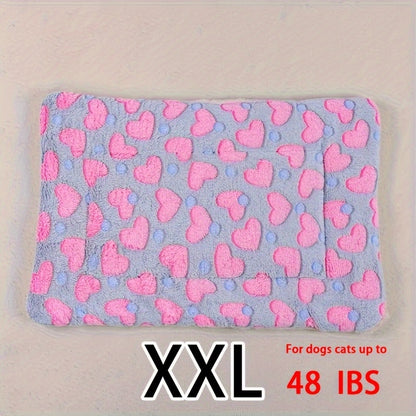 All-Season Dirt-Resistant Rectangular Pet Blanket - Comfortable Dog Paw Heart Print Pet Bed, 1pc