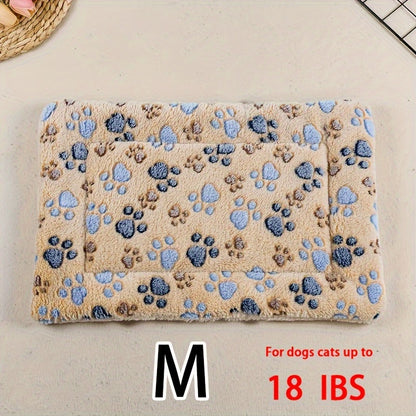 All-Season Dirt-Resistant Rectangular Pet Blanket - Comfortable Dog Paw Heart Print Pet Bed, 1pc