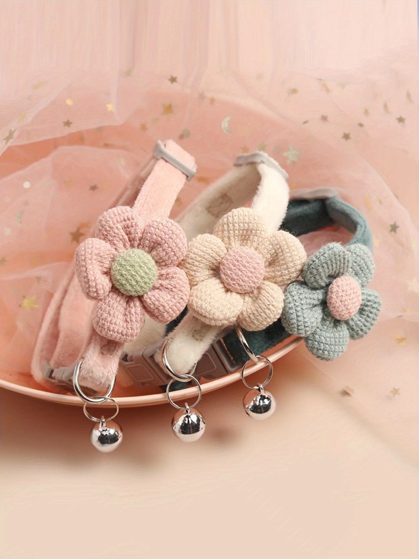 1pc Cute Dog Necklace with Flower Decor and Bell Strap - Pet Collars and Leads for Stylish Pups
