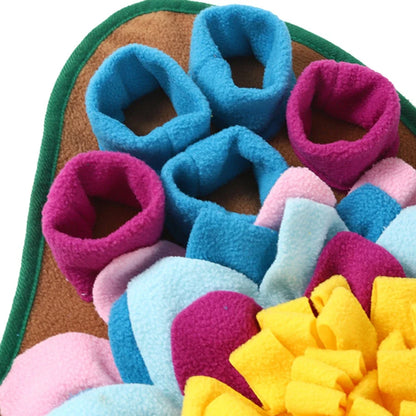 Pet Snuffle Feeding Mat Dog Chew Toys Pet Squeaking Stuffed Toys Puzzle Feeder Pad for Dogs Cats Play Funny Training Plush Toys