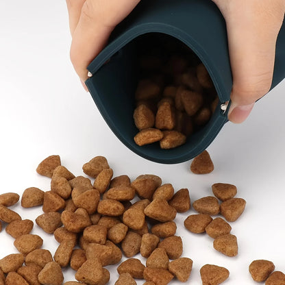 1 Silicone Dog Snack Bag, Portable Pet Snack Bag, Easy To Clean and Waterproof, Convenient Pet Food Bag for Outdoor Training