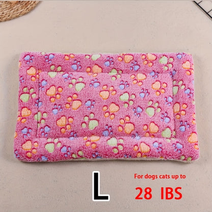 All-Season Dirt-Resistant Rectangular Pet Blanket - Comfortable Dog Paw Heart Print Pet Bed, 1pc
