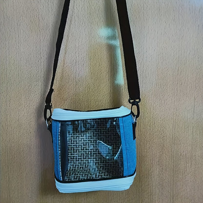 Portable Pet Bird Carrier Bag for Parrots - Durable Oxford Fabric, Transparent & Blue with Zip Closure and Handle, Ideal for Outdoor Training and Travel, Parrot Accessories