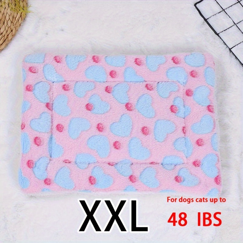 All-Season Dirt-Resistant Rectangular Pet Blanket - Comfortable Dog Paw Heart Print Pet Bed, 1pc