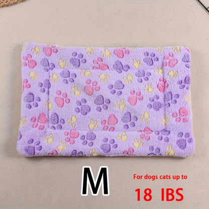 All-Season Dirt-Resistant Rectangular Pet Blanket - Comfortable Dog Paw Heart Print Pet Bed, 1pc
